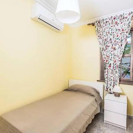 Вилла Sleeps 7 Pool Air Con Wifi Сон-Парк
